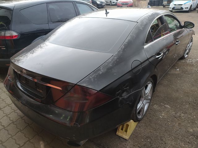 bontott MERCEDES-BENZ CLS Jobb hátsó Ajtó (Üres lemez)
