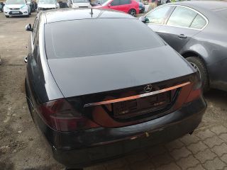 bontott MERCEDES-BENZ CLS Jobb hátsó Ajtó (Üres lemez)