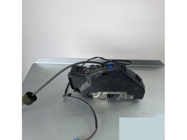 bontott MERCEDES-BENZ CLS Jobb hátsó Ajtózár