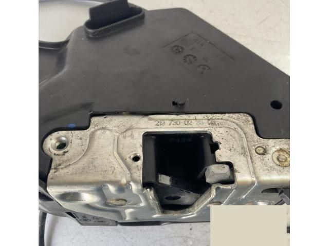 bontott MERCEDES-BENZ CLS Jobb hátsó Ajtózár