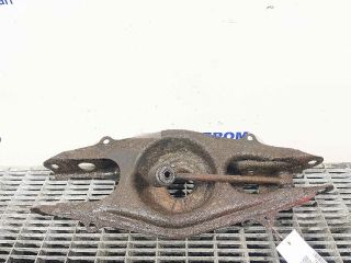 bontott MERCEDES-BENZ CLS Jobb hátsó Alsó Lengőkar