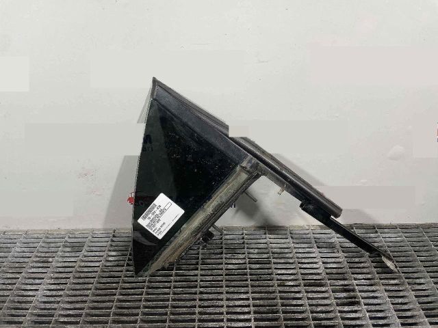 bontott MERCEDES-BENZ CLS Jobb hátsó Fixüveg (Ajtóban)