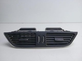 bontott MERCEDES-BENZ CLS Középső Szellőző