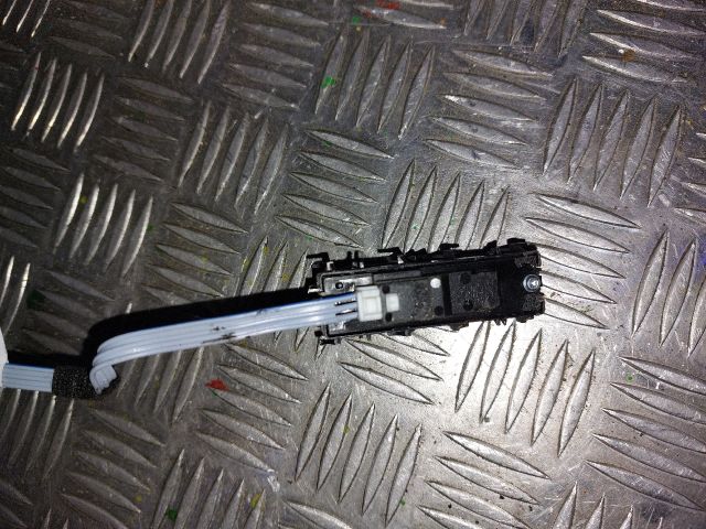 bontott MERCEDES-BENZ CLS Központizár Kapcsoló