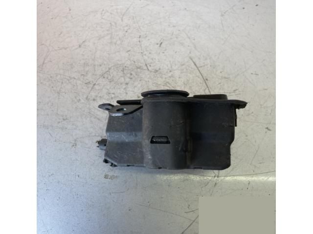 bontott MERCEDES-BENZ CLS Motorháztető Zárszerkezet