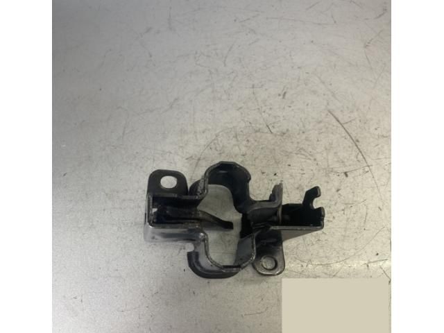 bontott MERCEDES-BENZ CLS Motorháztető Zárszerkezet