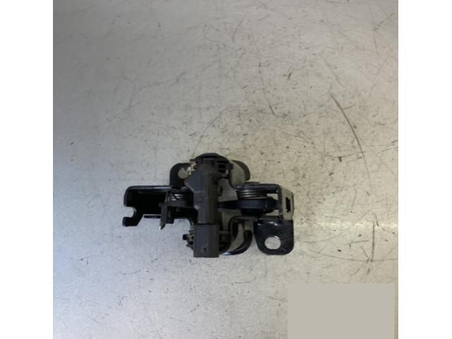 bontott MERCEDES-BENZ CLS Motorháztető Zárszerkezet