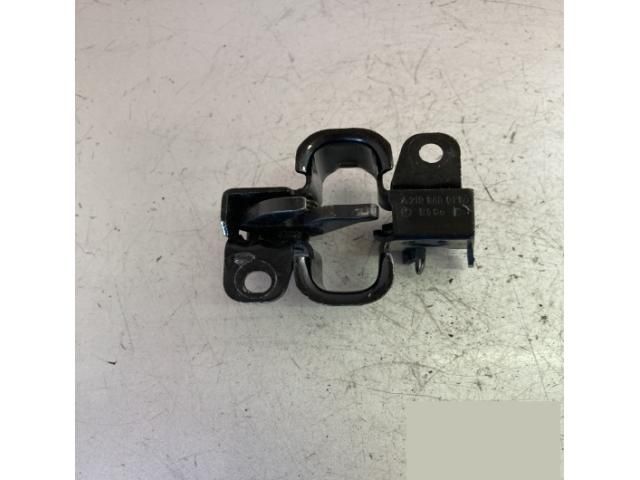 bontott MERCEDES-BENZ CLS Motorháztető Zárszerkezet