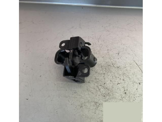 bontott MERCEDES-BENZ CLS Motorháztető Zárszerkezet