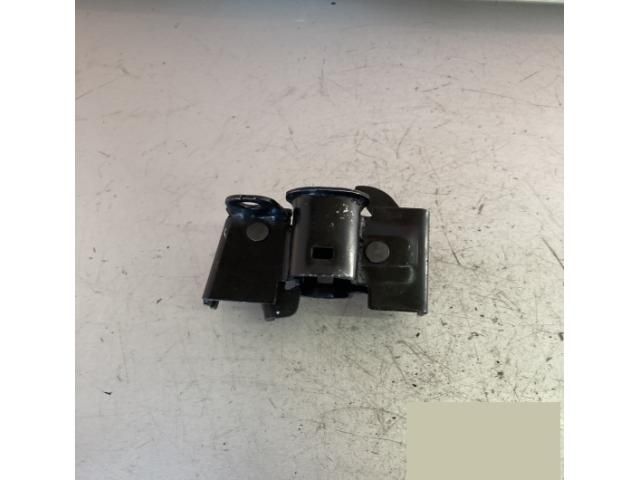 bontott MERCEDES-BENZ CLS Motorháztető Zárszerkezet