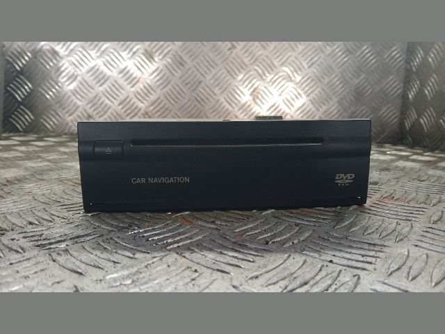 bontott MERCEDES-BENZ CLS Navigációs Fejegység