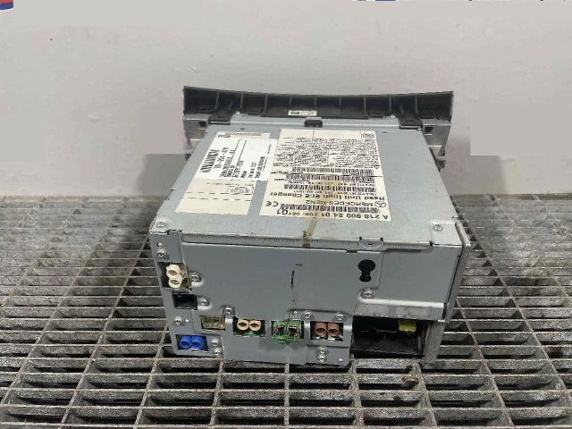 bontott MERCEDES-BENZ CLS Rádió / CD