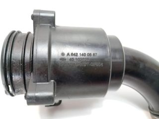 bontott MERCEDES-BENZ CLS Szívás Zaj Csökkentő Doboz