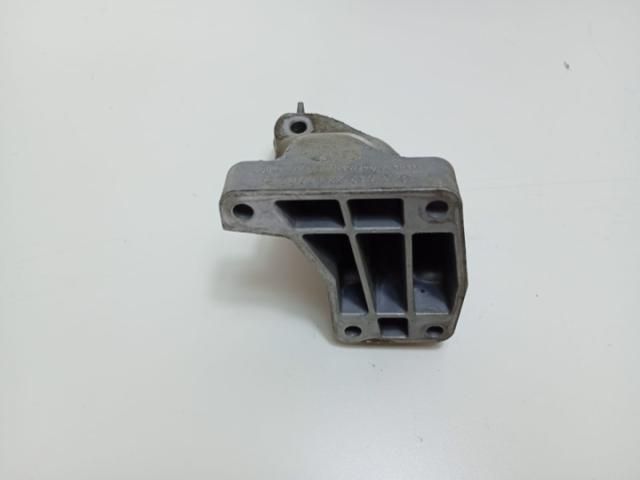 bontott MERCEDES-BENZ CLS Tartó Bak