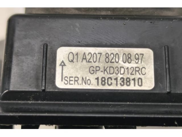 bontott MERCEDES-BENZ CLS Tolatókamera