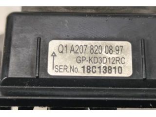 bontott MERCEDES-BENZ CLS Tolatókamera