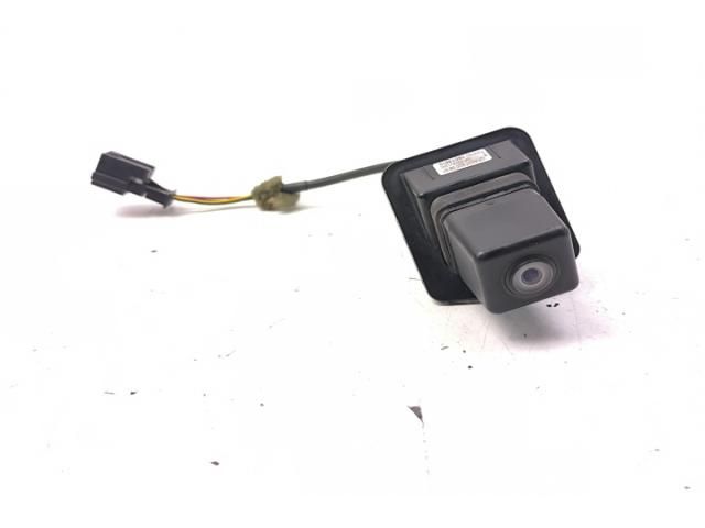 bontott MERCEDES-BENZ CLS Tolatókamera