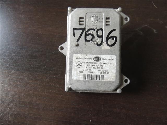 bontott MERCEDES-BENZ CLS Xenon Trafó