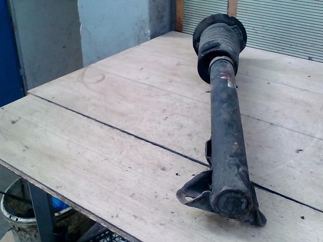 bontott MERCEDES-BENZ E-CLASS Bal első Lengéscsillapító