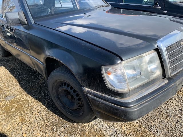 bontott MERCEDES-BENZ E-CLASS Jobb hátsó Féknyereg Munkahengerrel