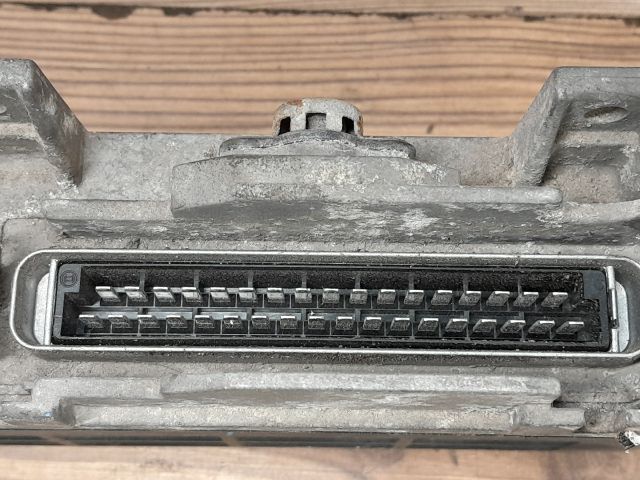 bontott MERCEDES-BENZ E-CLASS Motorvezérlő