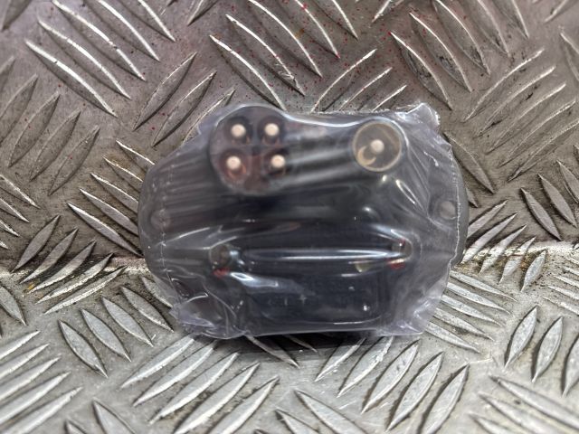 bontott MERCEDES-BENZ E-CLASS Gyújtótrafó