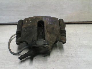 bontott MERCEDES-BENZ E-CLASS Jobb első Féknyereg Munkahengerrel