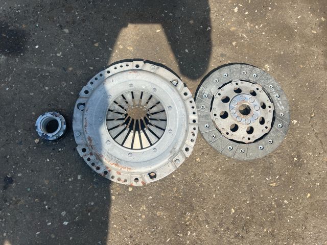 bontott MERCEDES-BENZ E-CLASS Kuplung Szett (Szerkezet, Tárcsa)