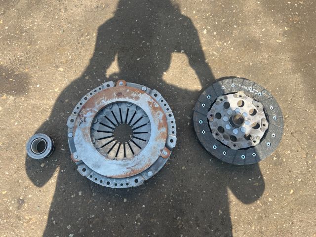 bontott MERCEDES-BENZ E-CLASS Kuplung Szett (Szerkezet, Tárcsa)