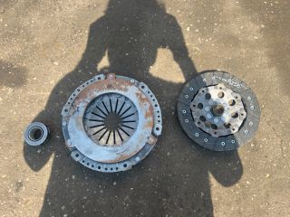 bontott MERCEDES-BENZ E-CLASS Kuplung Szett (Szerkezet, Tárcsa)