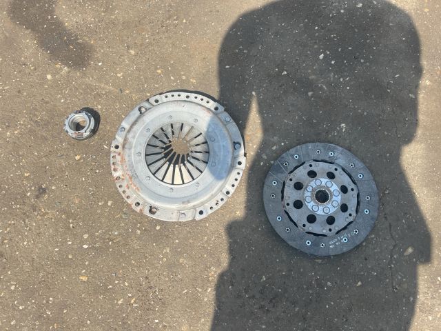 bontott MERCEDES-BENZ E-CLASS Kuplung Szett (Szerkezet, Tárcsa)