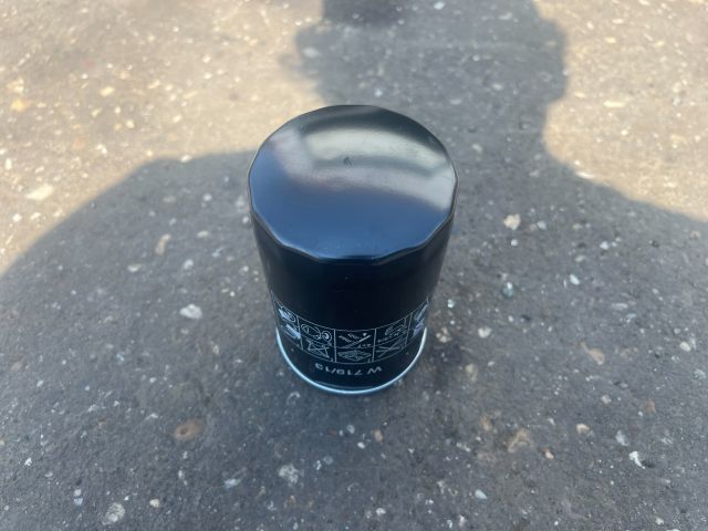 bontott MERCEDES-BENZ E-CLASS Olajszűrő Ház