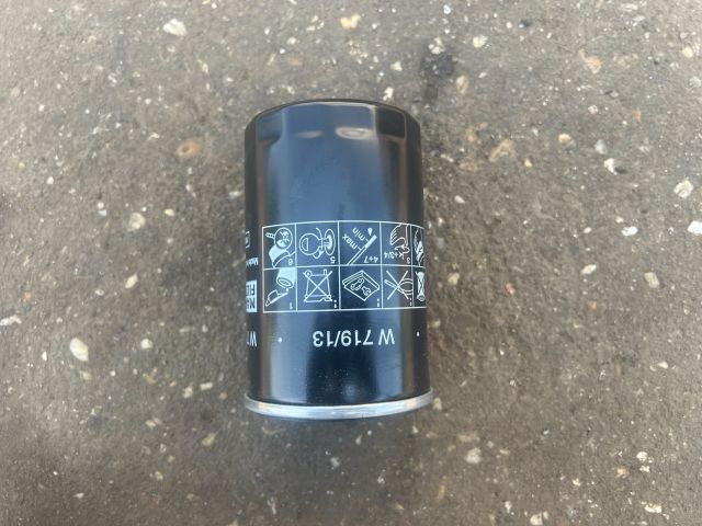 bontott MERCEDES-BENZ E-CLASS Olajszűrő Ház