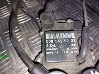 bontott MERCEDES-BENZ E-CLASS Motorvezérlő