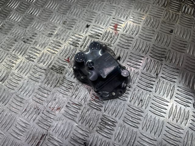 bontott MERCEDES-BENZ E-CLASS Gyújtótrafó