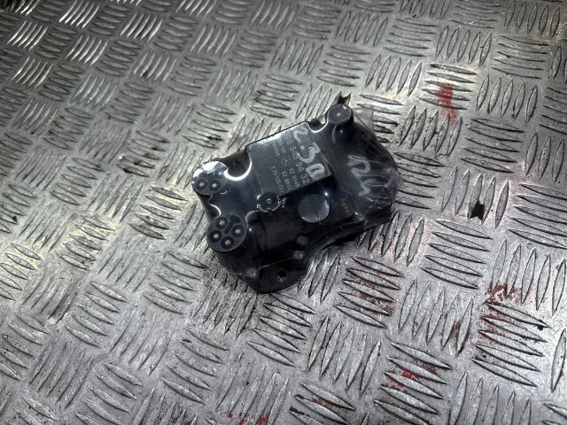 bontott MERCEDES-BENZ E-CLASS Gyújtótrafó