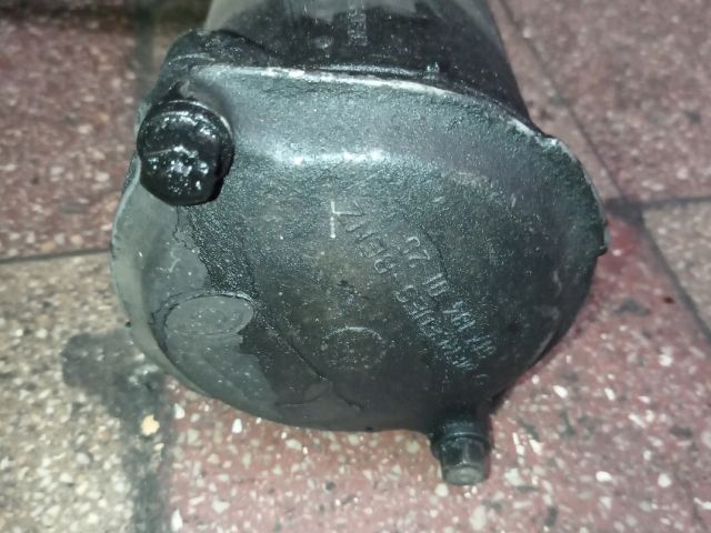 bontott MERCEDES-BENZ E-CLASS Olajszűrő Ház