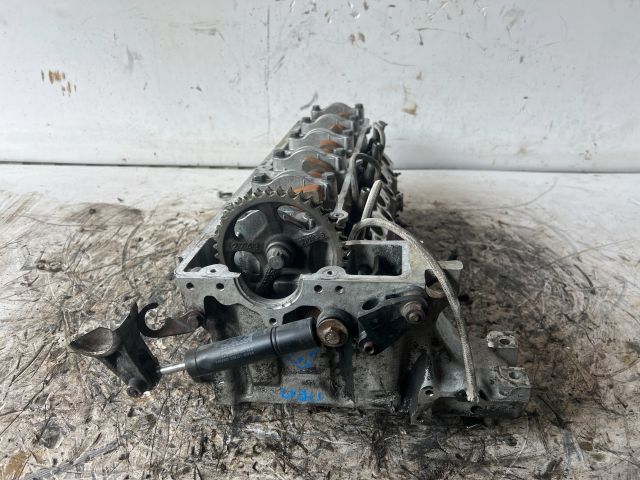 bontott MERCEDES-BENZ E-CLASS Hengerfej