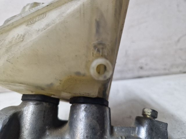 bontott MERCEDES-BENZ E-CLASS Főfékhenger