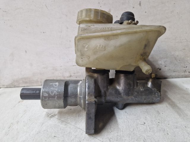 bontott MERCEDES-BENZ E-CLASS Főfékhenger