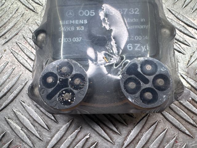 bontott MERCEDES-BENZ E-CLASS Gyújtótrafó