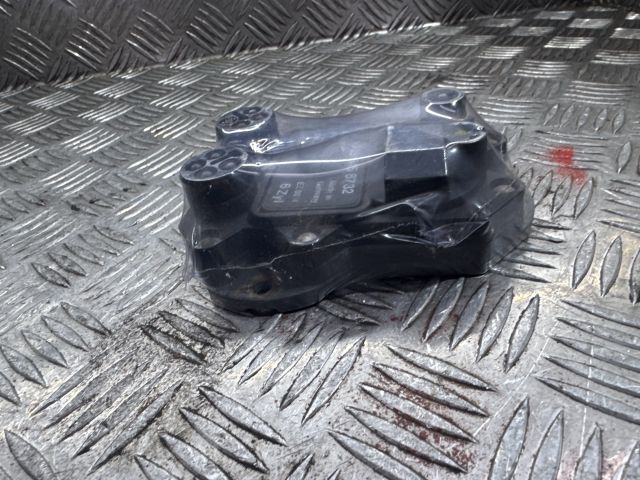 bontott MERCEDES-BENZ E-CLASS Gyújtótrafó