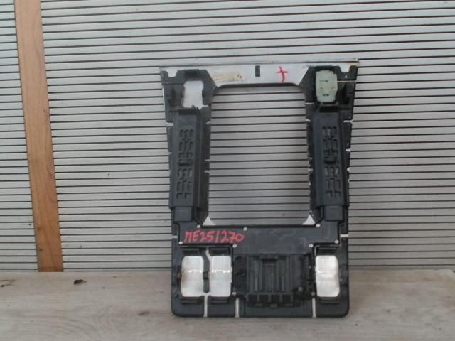 bontott MERCEDES-BENZ E-CLASS Ablakemelő Kapcsoló (Pozíciófüggetlen)