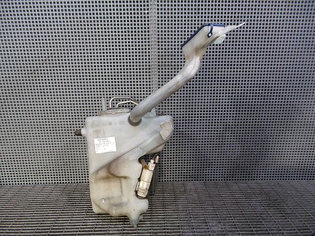 bontott MERCEDES-BENZ E-CLASS Ablakmosó Tartály