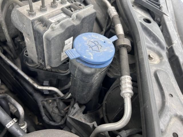 bontott MERCEDES-BENZ E-CLASS Ablakmosó Tartály