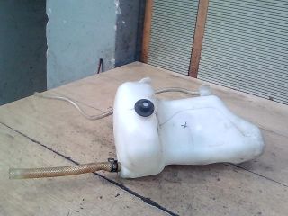 bontott MERCEDES-BENZ E-CLASS Ablakmosó Tartály