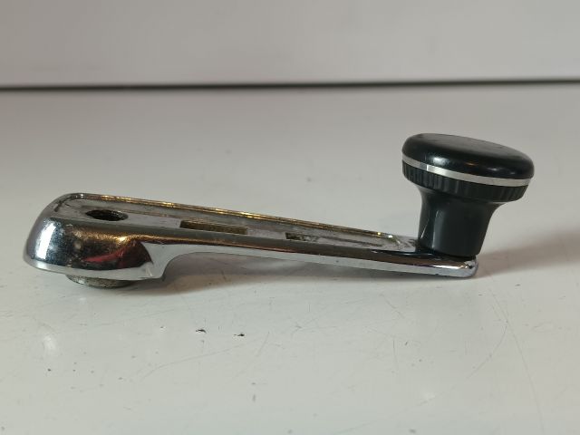 bontott MERCEDES-BENZ E-CLASS Ablaktekerő Kar (Pozíciófüggetlen)