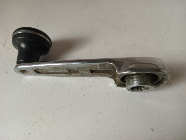 bontott MERCEDES-BENZ E-CLASS Ablaktekerő Kar (Pozíciófüggetlen)