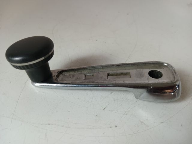 bontott MERCEDES-BENZ E-CLASS Ablaktekerő Kar (Pozíciófüggetlen)