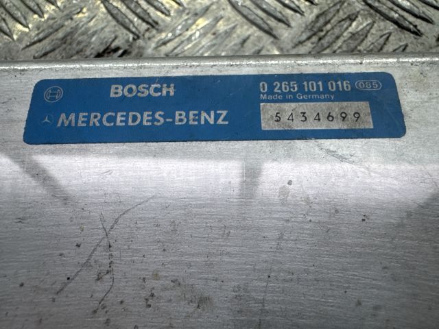 bontott MERCEDES-BENZ E-CLASS ABS Elektronika